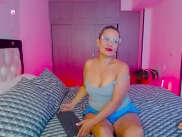 carolinnefiotti Image 14