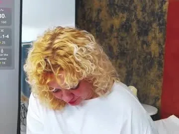 littlecurlygirll Image 12